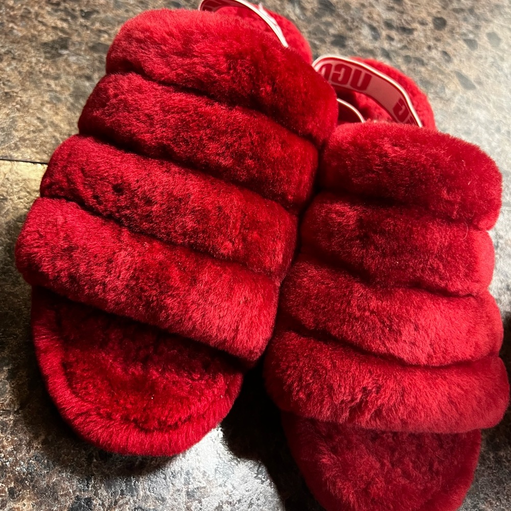 UGG Slides. size 10